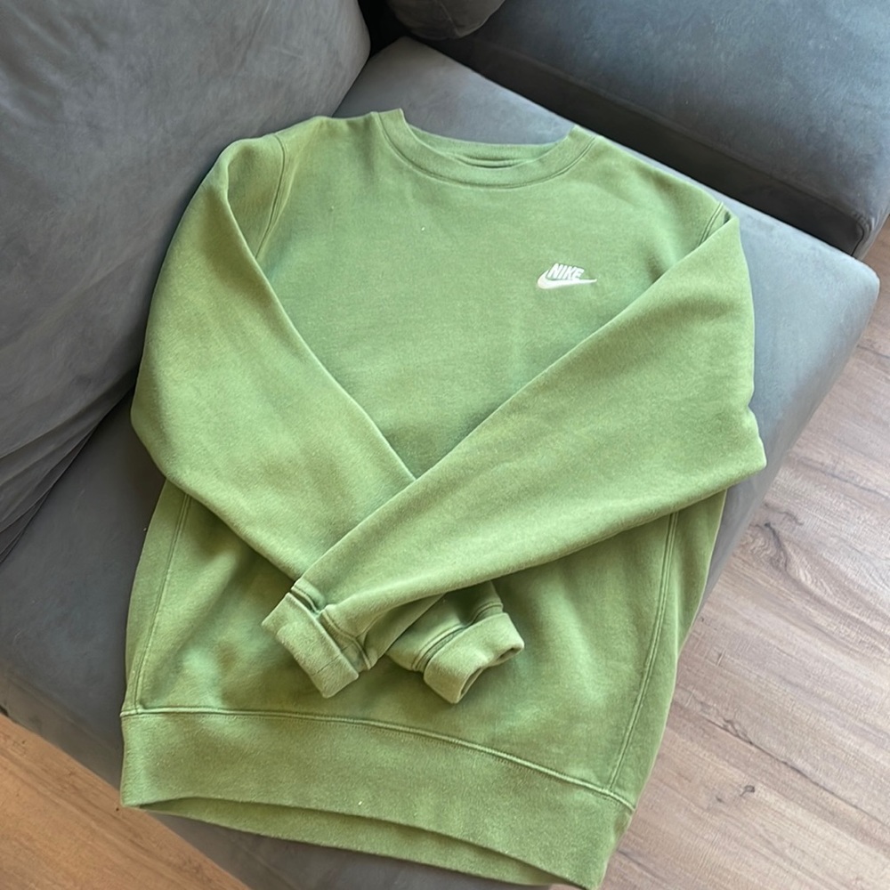 Nike crewneck